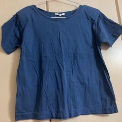 青Tシャツ
