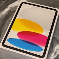 新品未開封　Apple ipad 代10世代　256gb シルバ...
