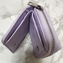 🤍美品　Bershka パステルパープル財布の画像
