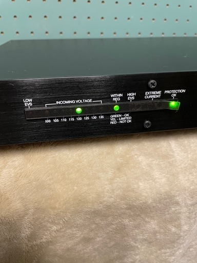 FURMAN  M-8X AR 安定化電源