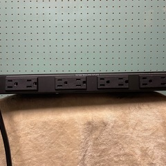 FURMAN  M-8X AR 安定化電源の画像