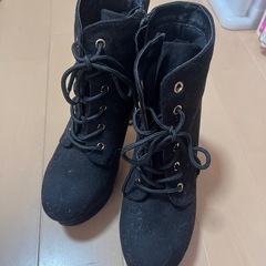 【売れました】ブーティ LLサイズ の画像