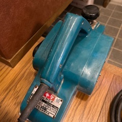 マキタ　電動カンナ DIY　