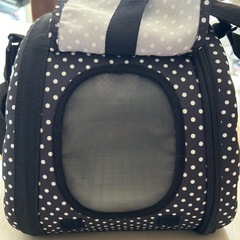 ウサギ用キャリーバッグの画像