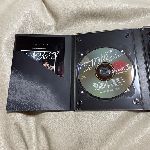 素顔4 SixTONES盤