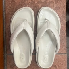 ZARA サンダル