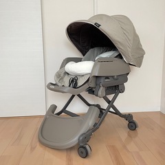 お譲り先決まりましたネムリラ　オートスイング　電動ハイローチェア