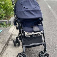 コンビ　Combi ベビーカースゴカル 4キャス compact...