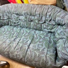 ソファー
の画像