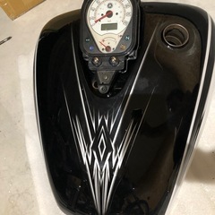 ドラッグスター400    純正タンク