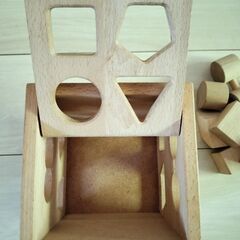 カワイ 木の型はめパズル 知育玩具の画像