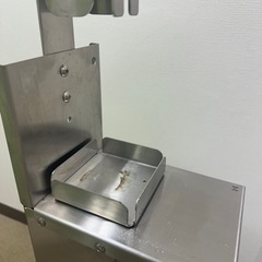 【値下げ】足踏式　消毒液スタンドの画像