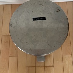 ゴミ箱　足踏みの画像