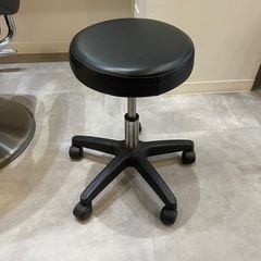 美容室椅子の画像