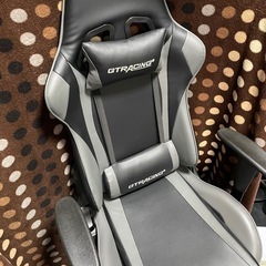 【美品】ゲーミングチェアの画像