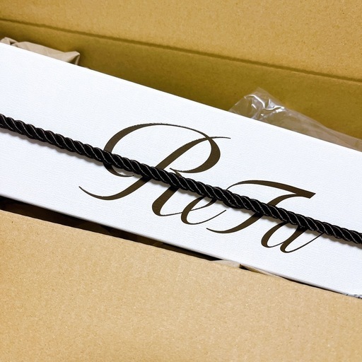 リファ　ストレートアイロン新品未使用