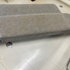 ソファー　ベッドの画像