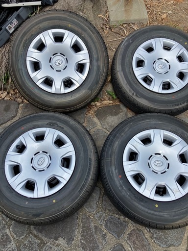 ハイエース　タイヤ4本値下げしました！