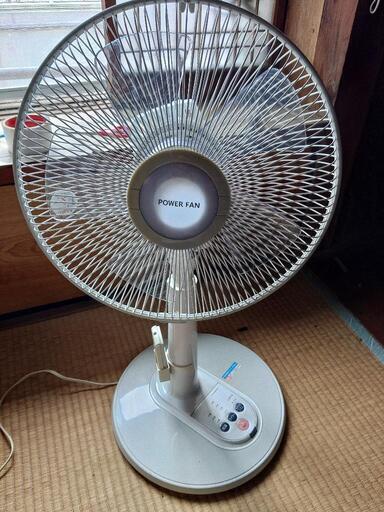 ※受け渡し予定です※扇風機　リモコン付