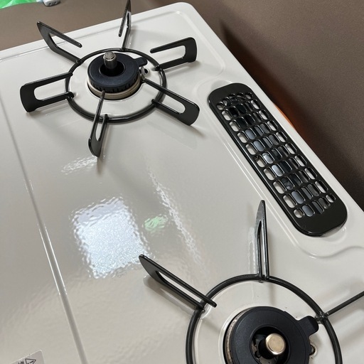 【美品】Rinnai LPガス用 KG67BE ガステーブル RT67JH 2022年製 右側強火 60㎝幅 リンナイ ガスコンロ　プ