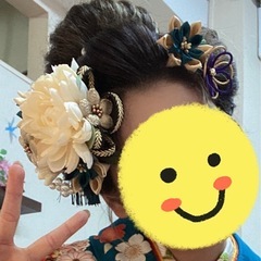 成人式髪飾りの画像