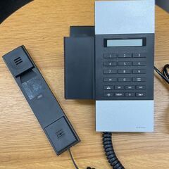 JACOB JENSEN ヤコブ・イェンセン 電話機 T-3の画像