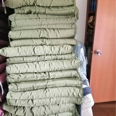 客用座布団38枚の画像