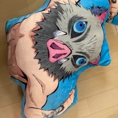 鬼滅の刃　嘴平伊之助　クッション　新品タグ付き