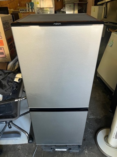 決まりましたG-58　アクア ノンフロン冷凍冷蔵庫 AQR-J13J （S） 126L　2020年製