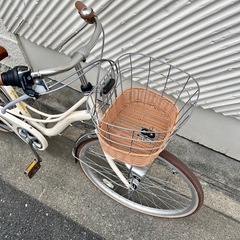 《売約済》【武蔵小山店】 自転車　フェリーク　24インチ　子供　アンティークホワイト　6段変速　後リング錠　LEDライト　シティバイク　サイクリング　🚚 運搬無料エリア有 / 品川区 リサイクルショップ ランバールーム 武蔵小山店  ◀︎ 武蔵小山パルム 戸越銀座 隣の画像