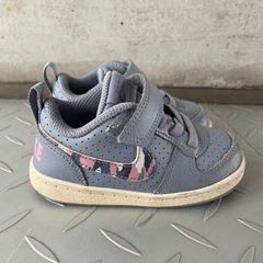 NIKE スニーカーの画像