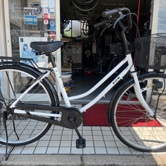26インチ 白のママチャリ
