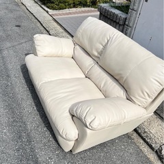 2人掛けソファ
