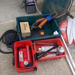 ゴムボート、船外機、付属品一式の画像