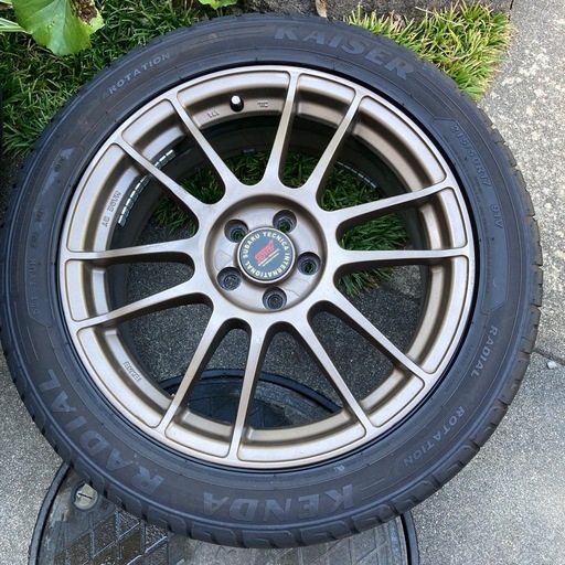 １７インチ　タイヤ・ホイールセット