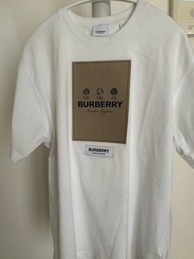 Burberry バーバリー　半袖Tシャツ