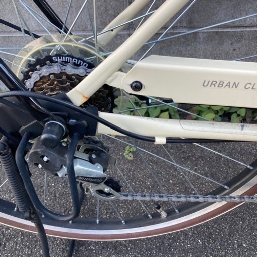 美品 自転車 26インチ 6段変速 鍵付き