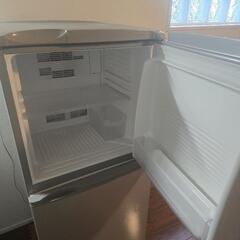 AQUA AQR-141A(SB) 冷蔵庫の画像