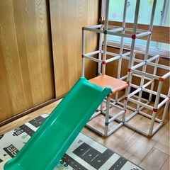 ジャングルジム