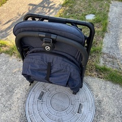 【お譲り先が決まりました】折りたたみベビーカーの画像