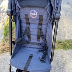 【お譲り先が決まりました】折りたたみベビーカーの画像