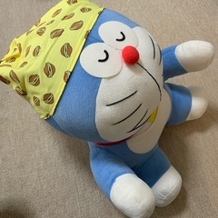 ドラえもん　ぬいぐるみの画像
