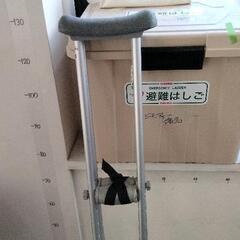 0823-323 松葉杖の画像
