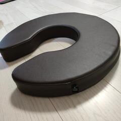 マタニティクッション　ottostyle  U字型　円座クッション　産後の画像