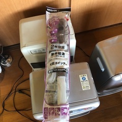 【破格】灯油ストーブ3つセット　ポンプ　タンク　3点セットの画像