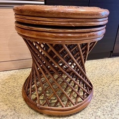 《売約済》[在庫2点 各売り]【池上店】籐 ラタン 回転スツール スツール 丸椅子 椅子 腰掛け チェアの画像
