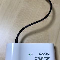 TASCAM iXZ Mic & Guitar Interface