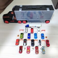 【終了】ミニカー & トラック型 収納 Box / キャリーケース ♪