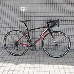カーボンロードバイク　GIANT DEFY COMPOSITE2