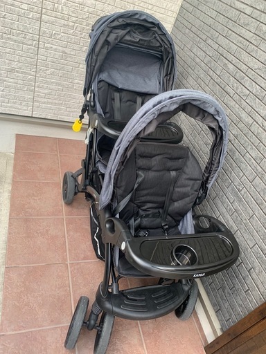 【値下げしました】カトージ　二人乗りベビーカー